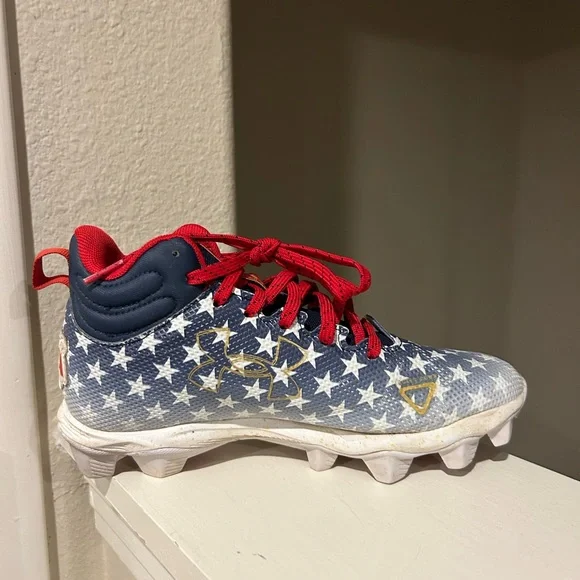 Under Armour Kids' Spotlight Franchise USA Football Cleats 3025856 100 Size 4.5Y - Picture 5 of 11